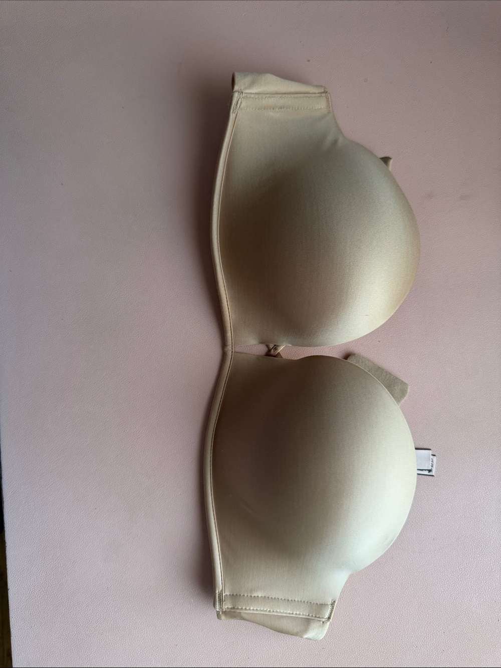 Victoria's Secret Strapless bombshell Bra